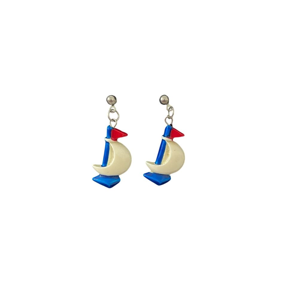 boat earrings